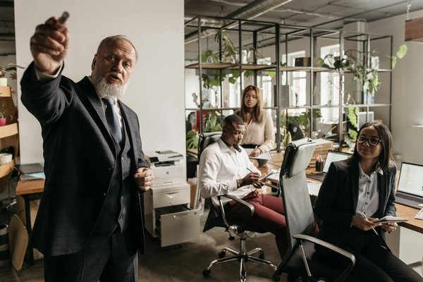 Faillite d'Entreprise : Redressement ou Liquidation – Comment Faire le Bon Choix ?